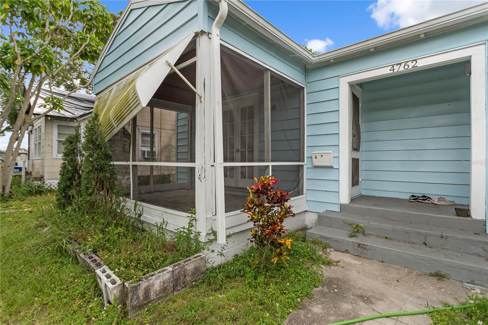 Image 3 of 29 For 4762 Haines Road N