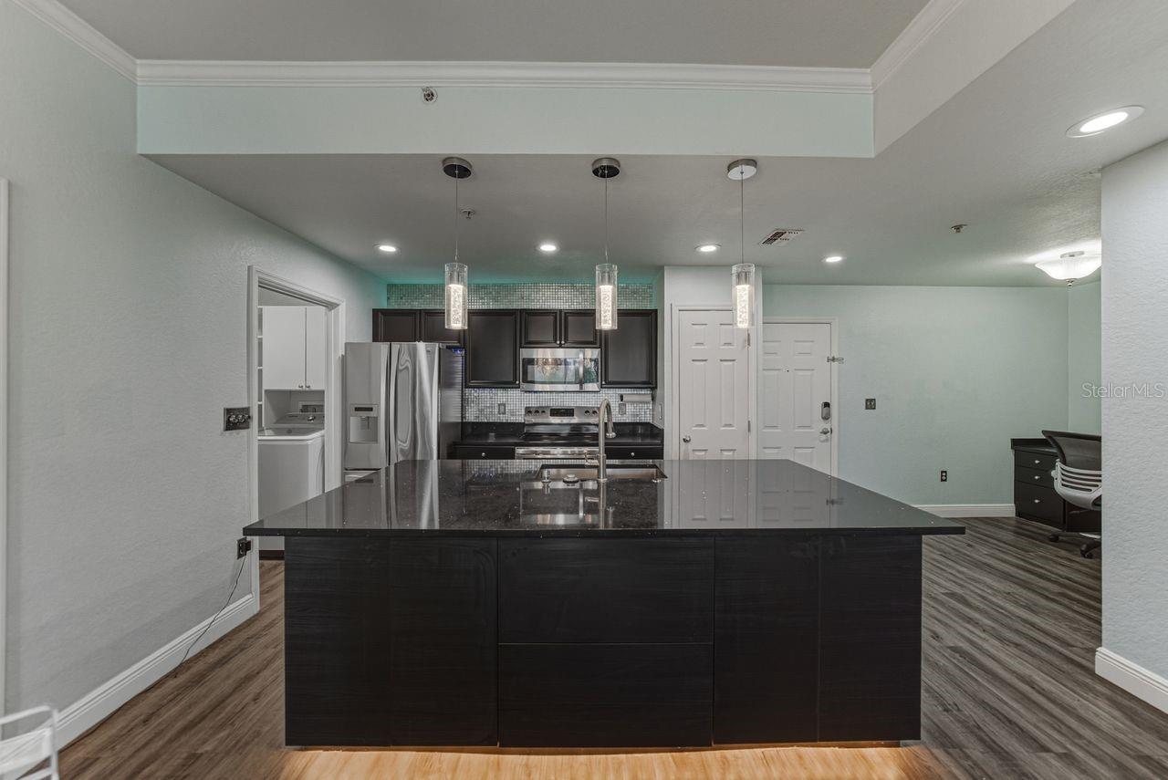 Image 12 of 79 For 700 Harbour Island Boulevard 403