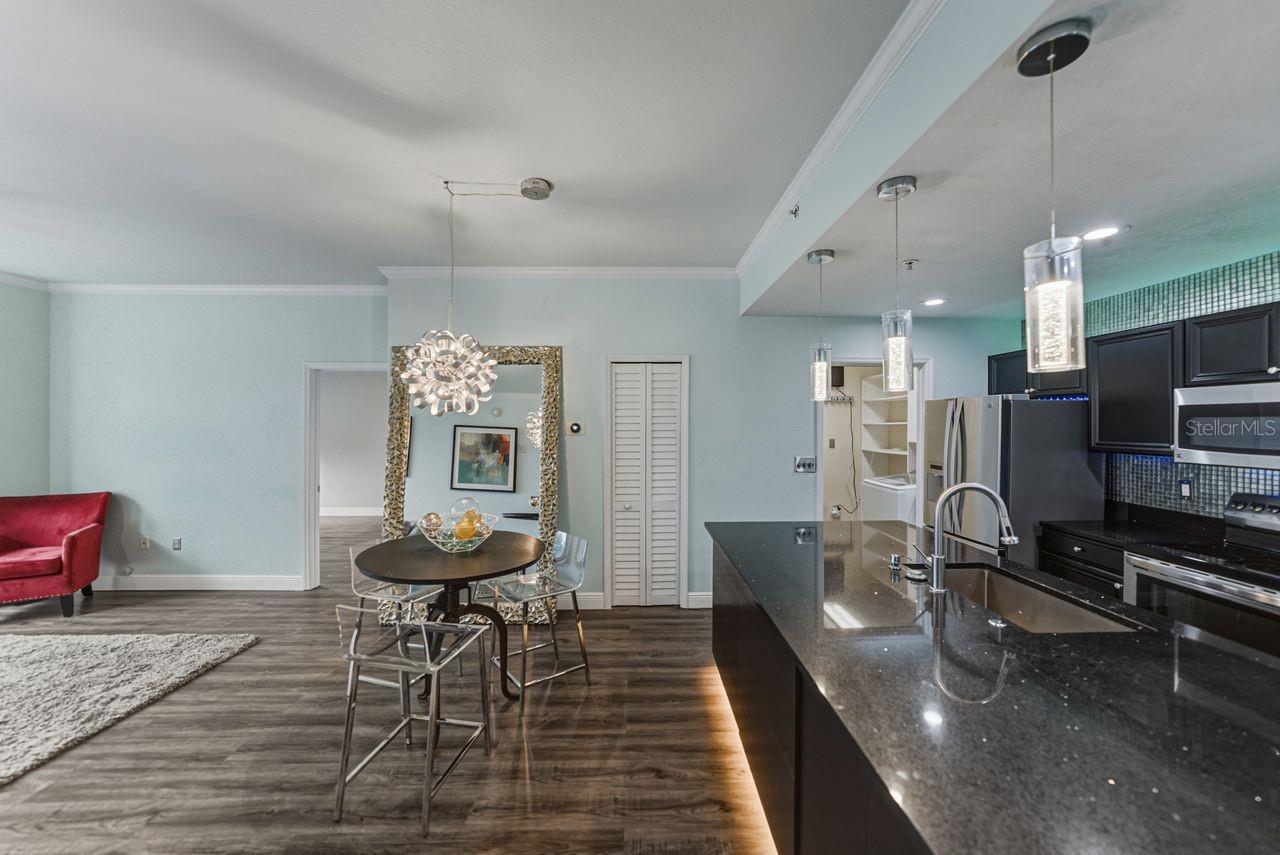 Image 18 of 79 For 700 Harbour Island Boulevard 403