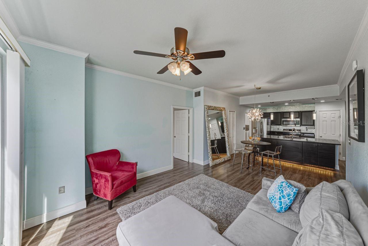 Image 27 of 79 For 700 Harbour Island Boulevard 403