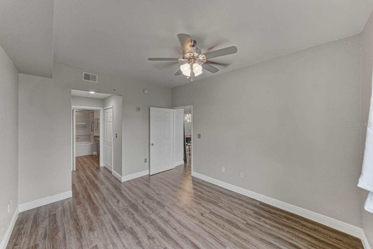 Image 30 of 79 For 700 Harbour Island Boulevard 403