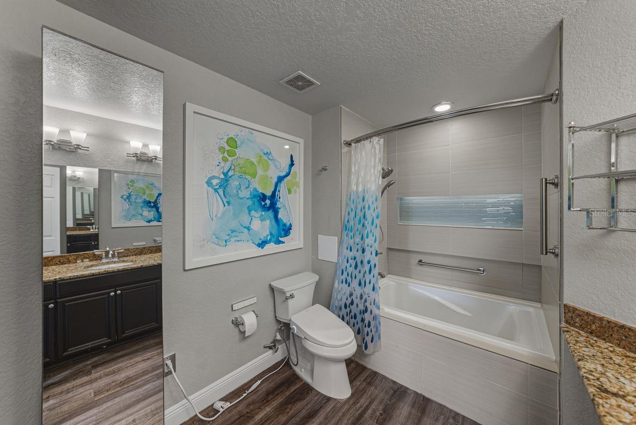 Image 34 of 79 For 700 Harbour Island Boulevard 403