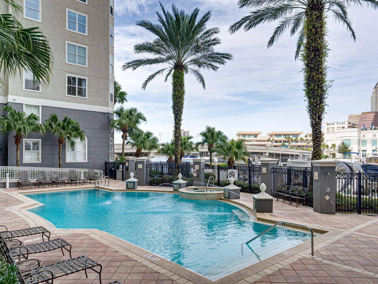 Image 53 of 79 For 700 Harbour Island Boulevard 403