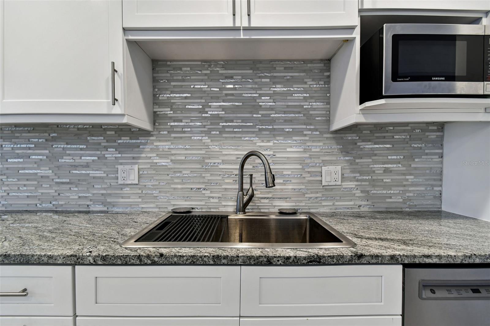 Image 10 of 53 For 334 Boca Ciega Point Boulevard 606