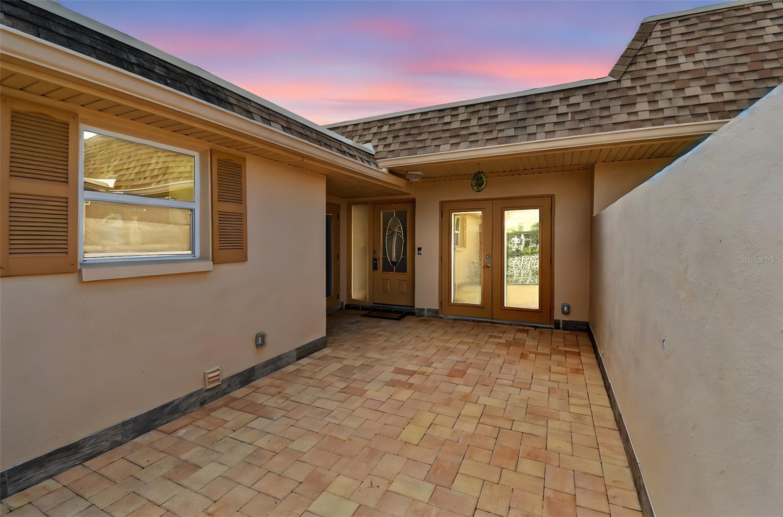 Image 3 of 53 For 334 Boca Ciega Point Boulevard 606