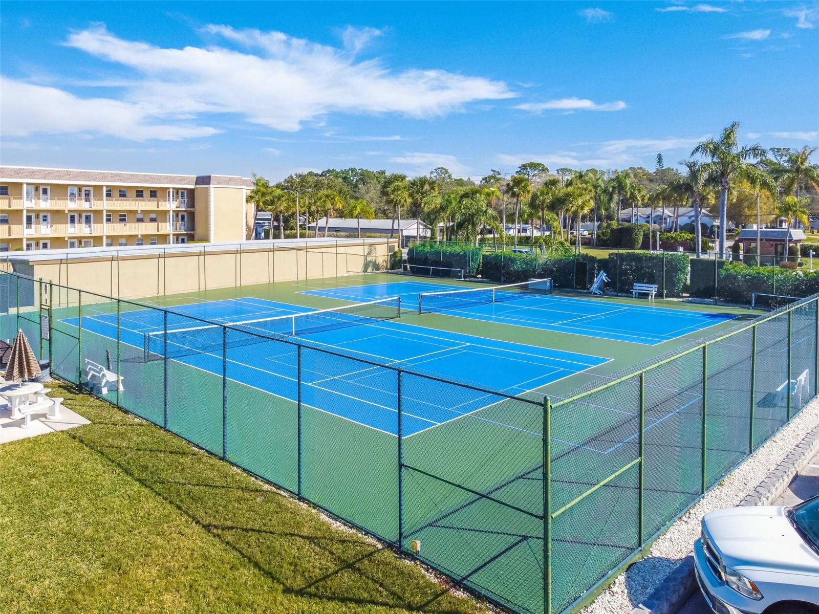 Image 42 of 53 For 334 Boca Ciega Point Boulevard 606