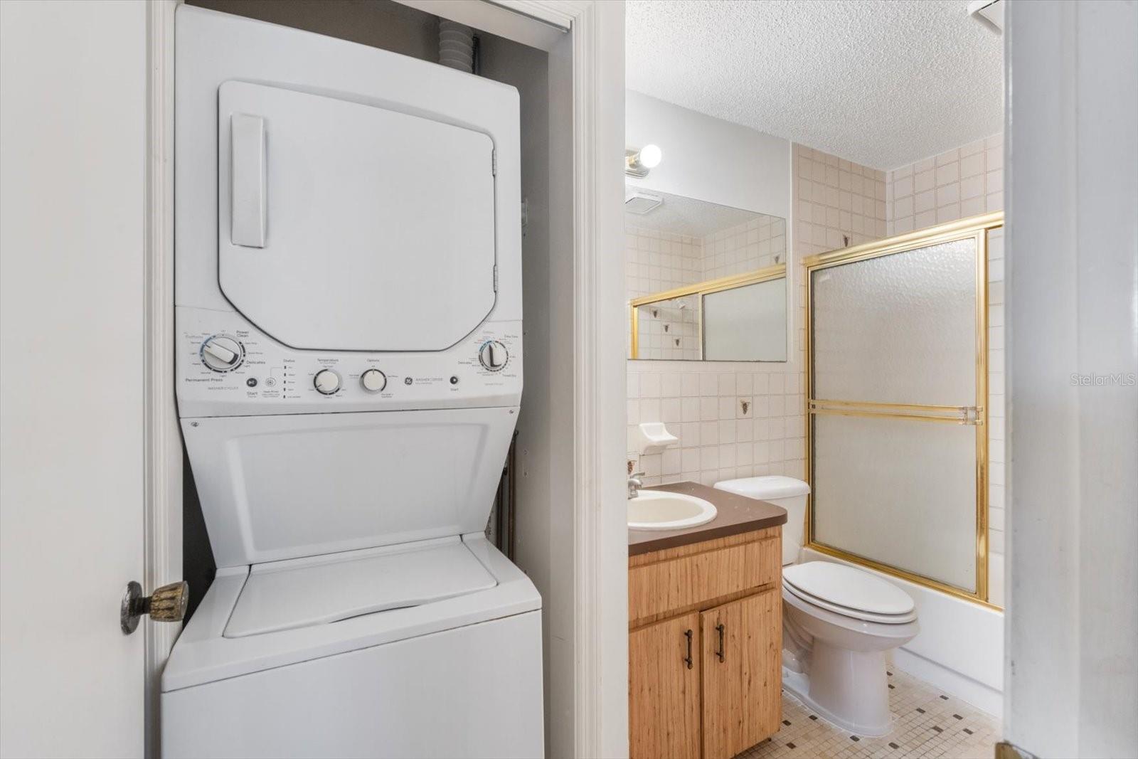 Image 15 of 20 For 6636 Timbercove Lane