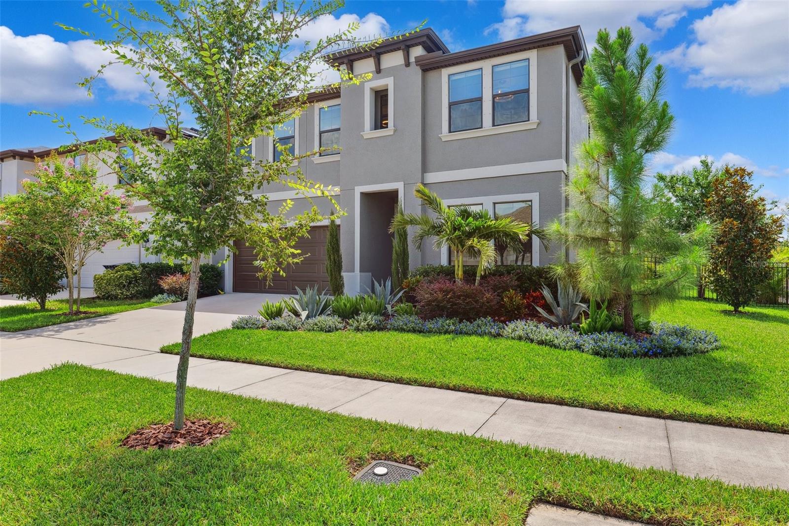 Image 4 of 45 For 5601 Limelight Drive