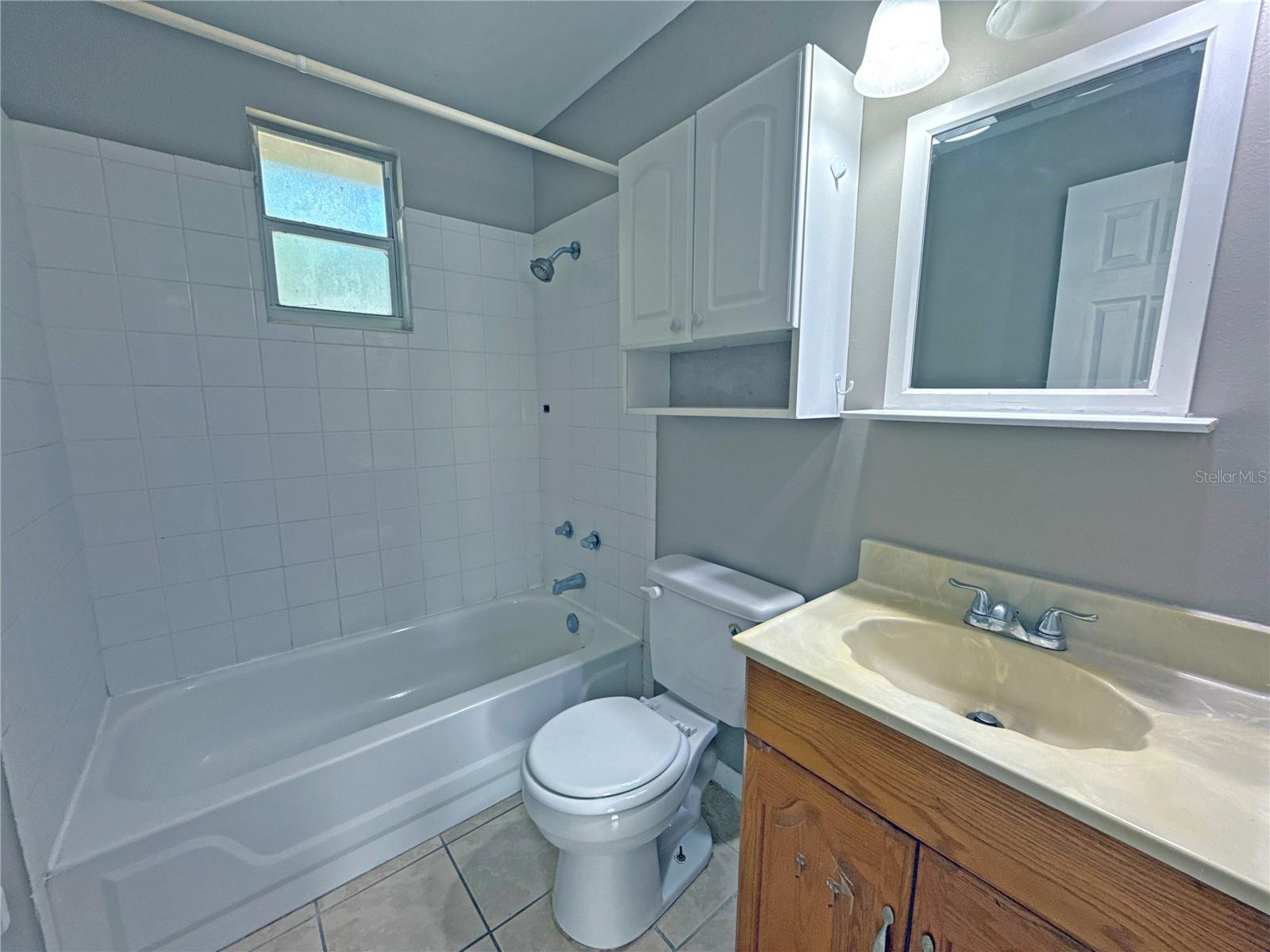 Image 11 of 24 For 9389 Melrose Street