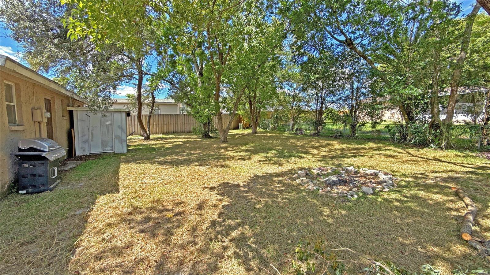 Image 5 of 24 For 9389 Melrose Street