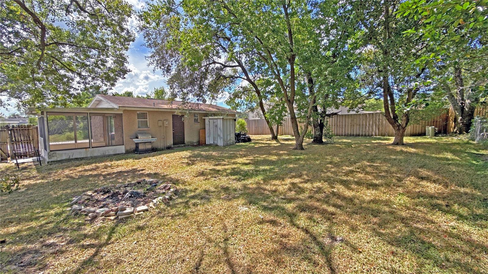 Image 6 of 24 For 9389 Melrose Street