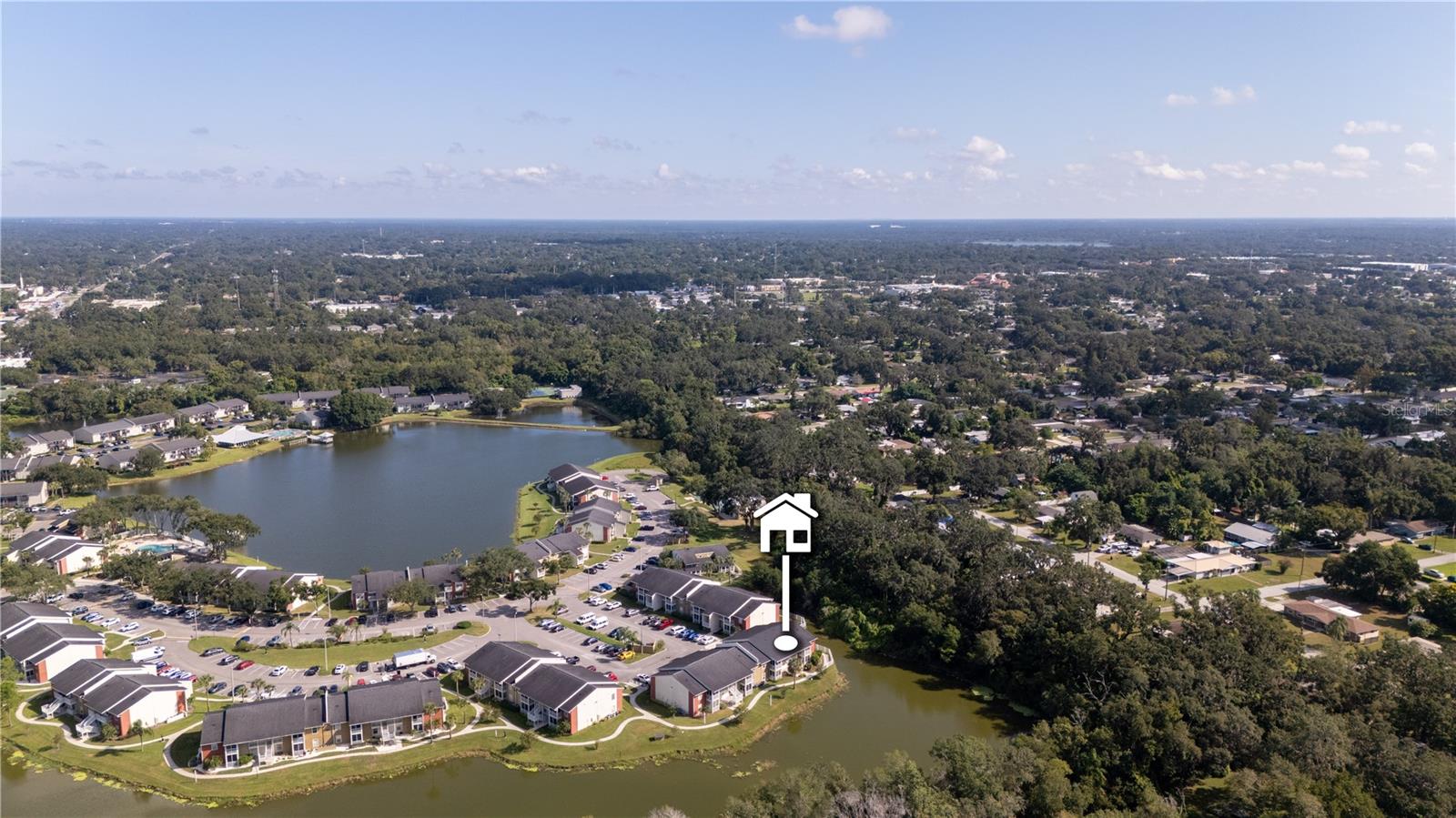 Image 29 of 33 For 806 Lake Haven Square 208