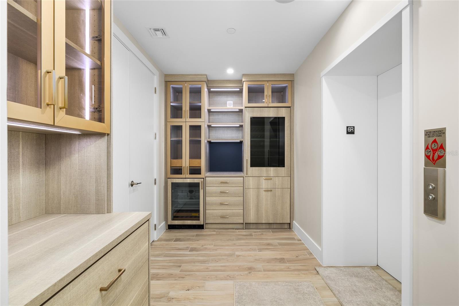 Image 19 of 88 For 5120 Marina Way 6603