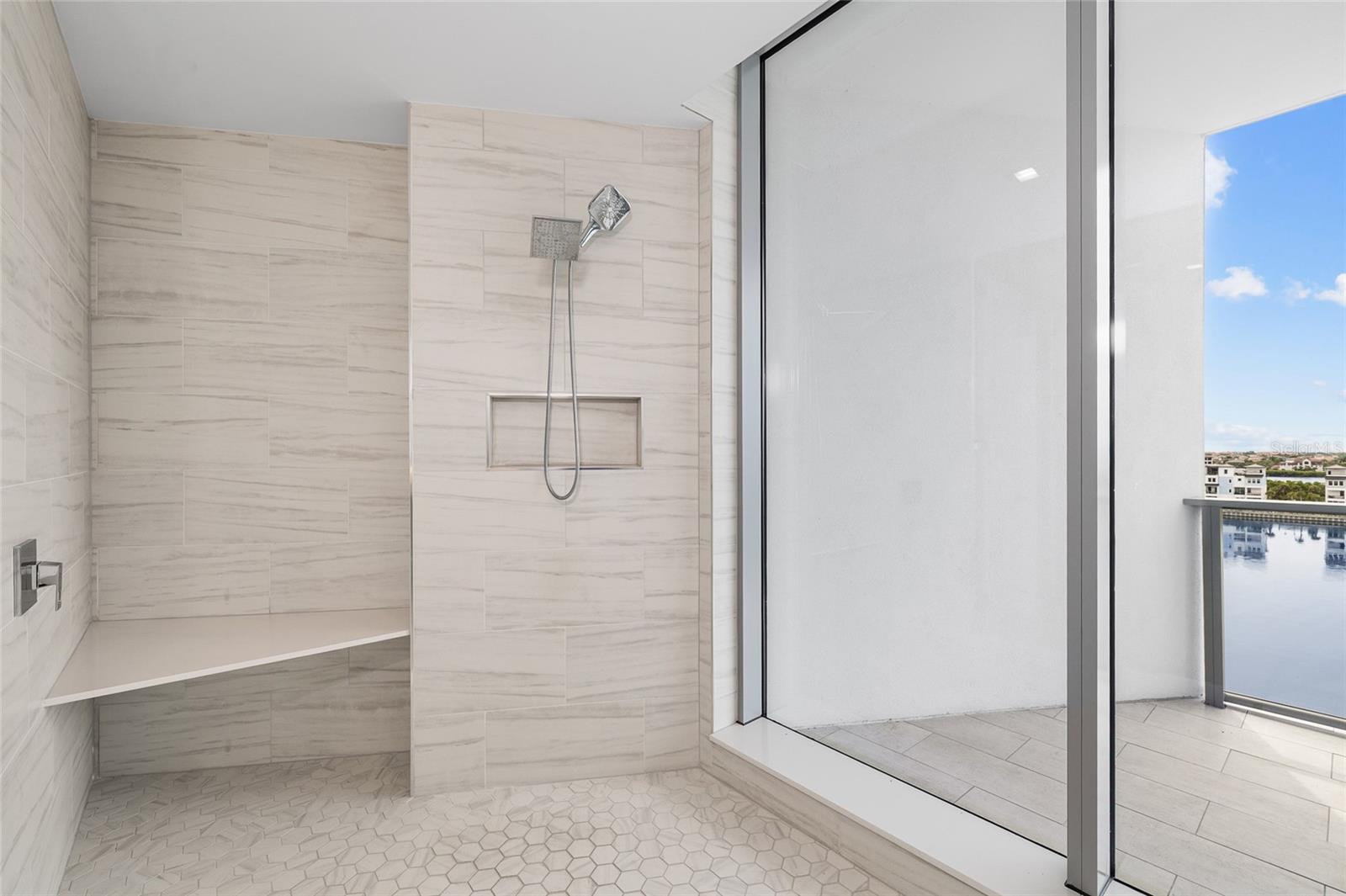 Image 40 of 88 For 5120 Marina Way 6603