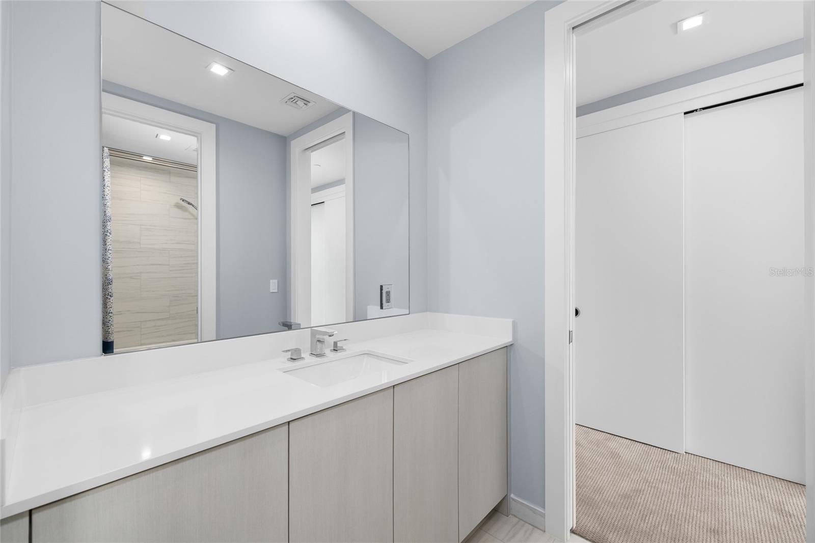 Image 50 of 88 For 5120 Marina Way 6603