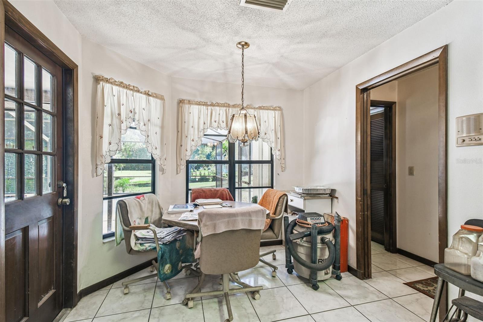 Image 13 of 65 For 13408 Whitby Road