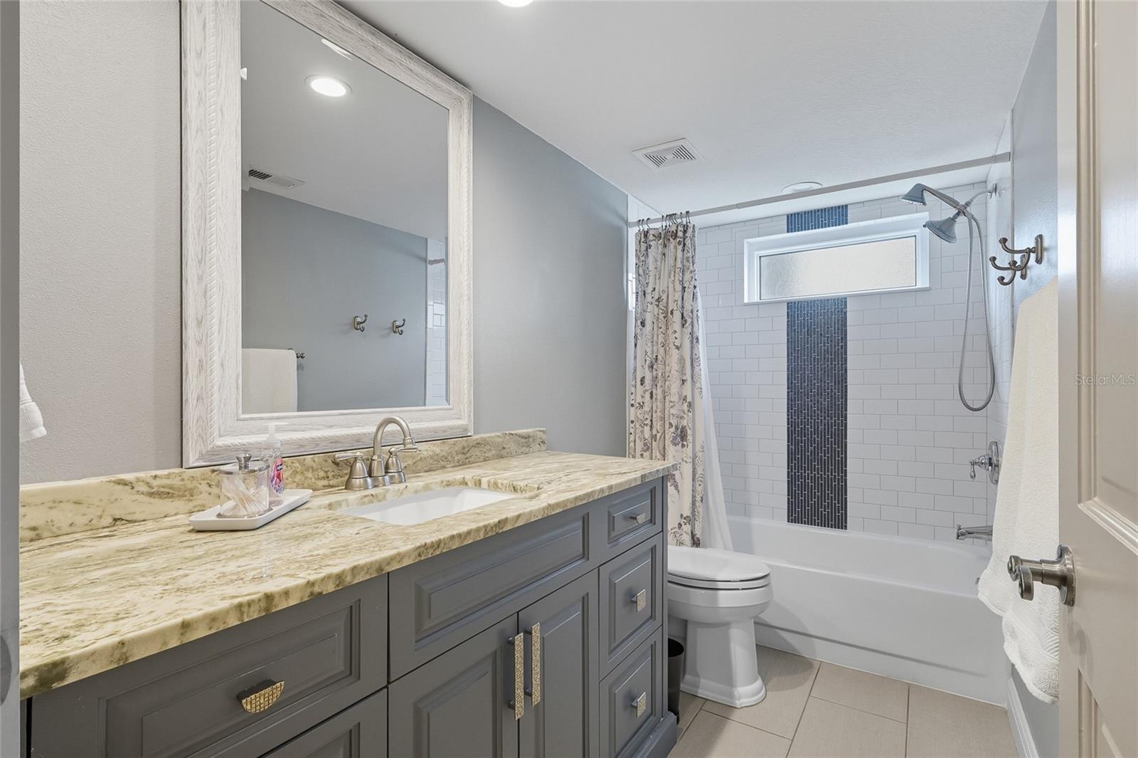 Image 31 of 46 For 5201 Ives Court