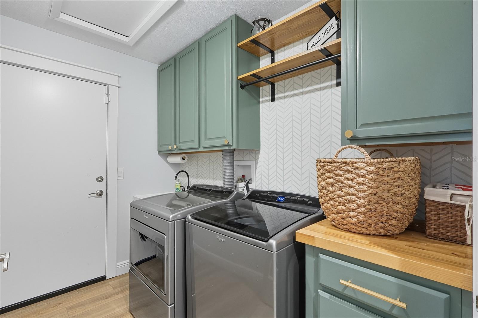 Image 32 of 46 For 5201 Ives Court