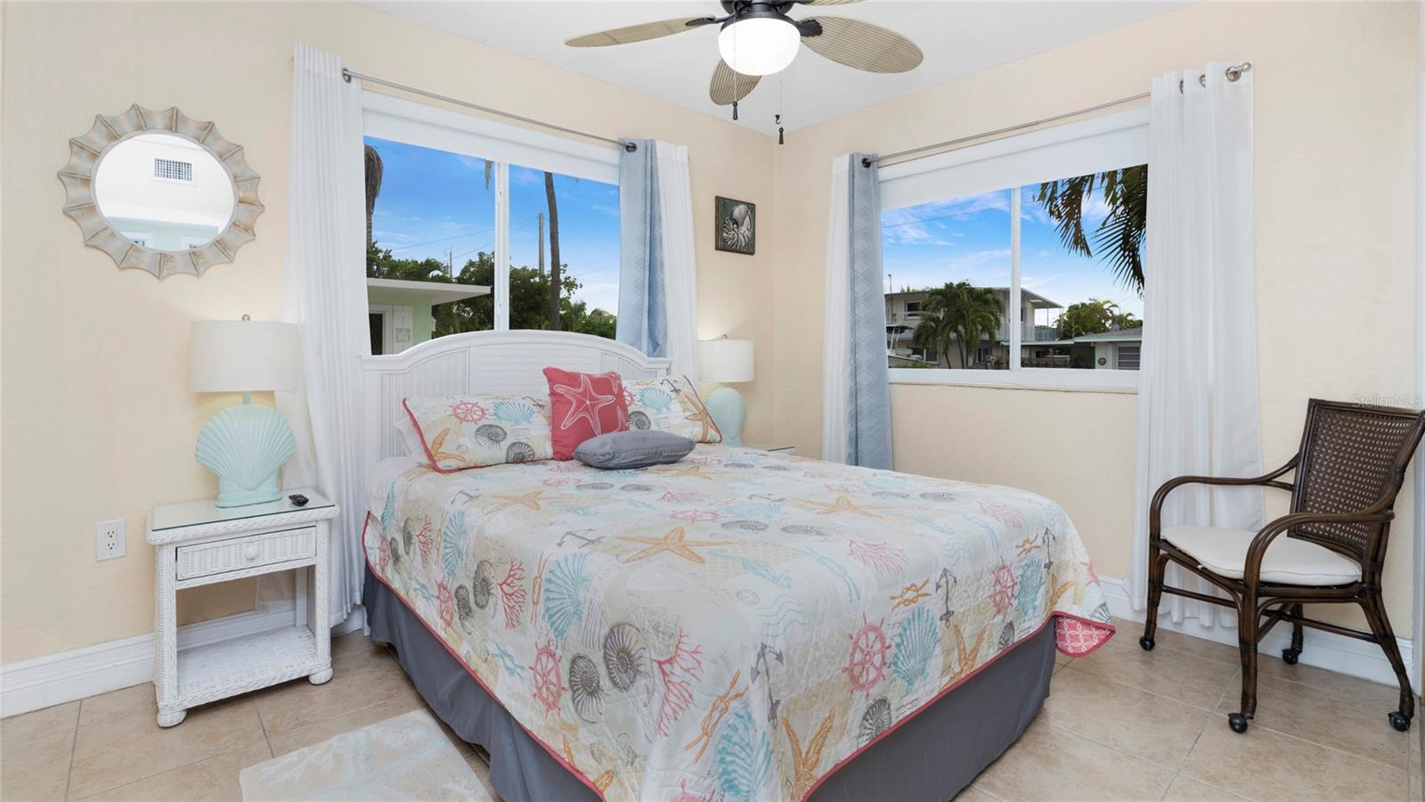 Image 33 of 68 For 132 Gardenia Street