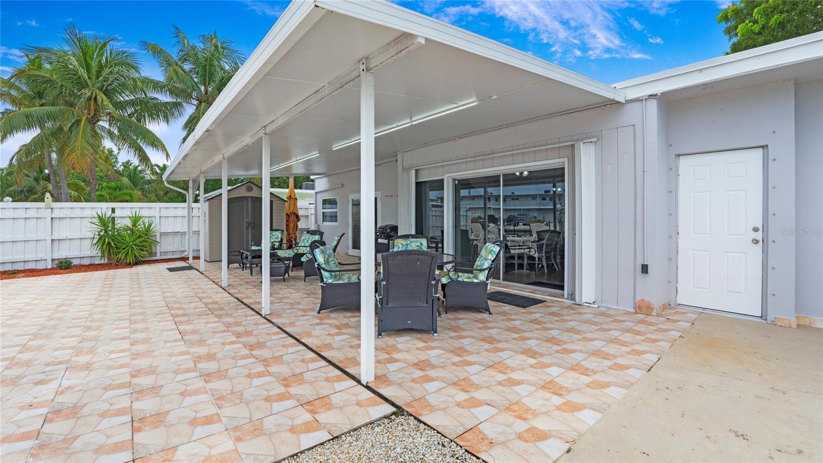 Image 4 of 68 For 132 Gardenia Street