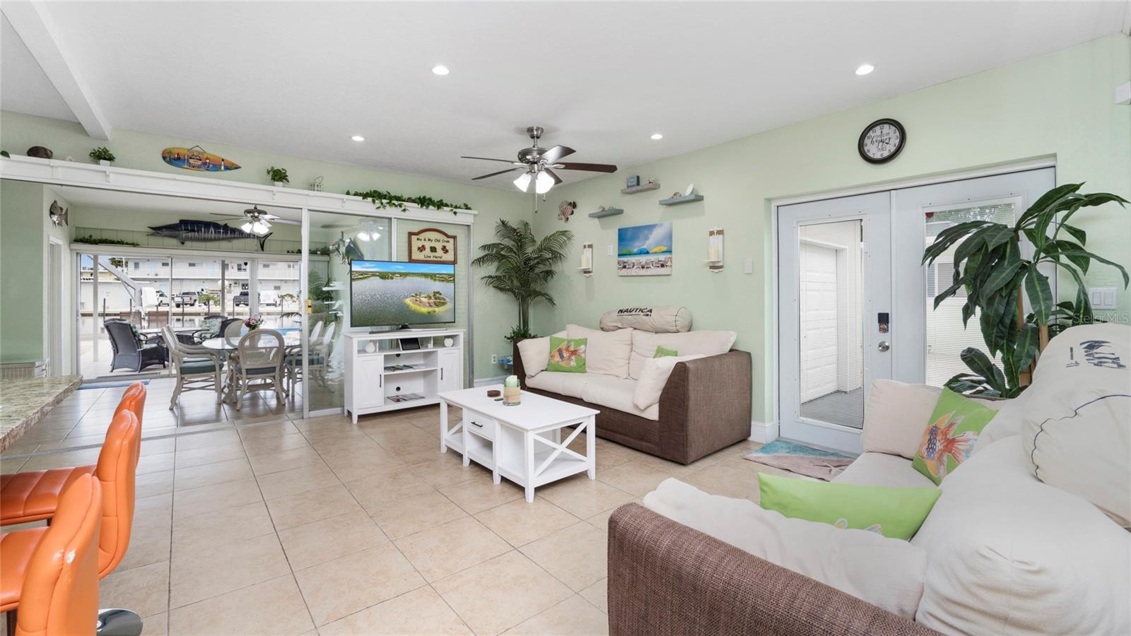 Image 43 of 68 For 132 Gardenia Street