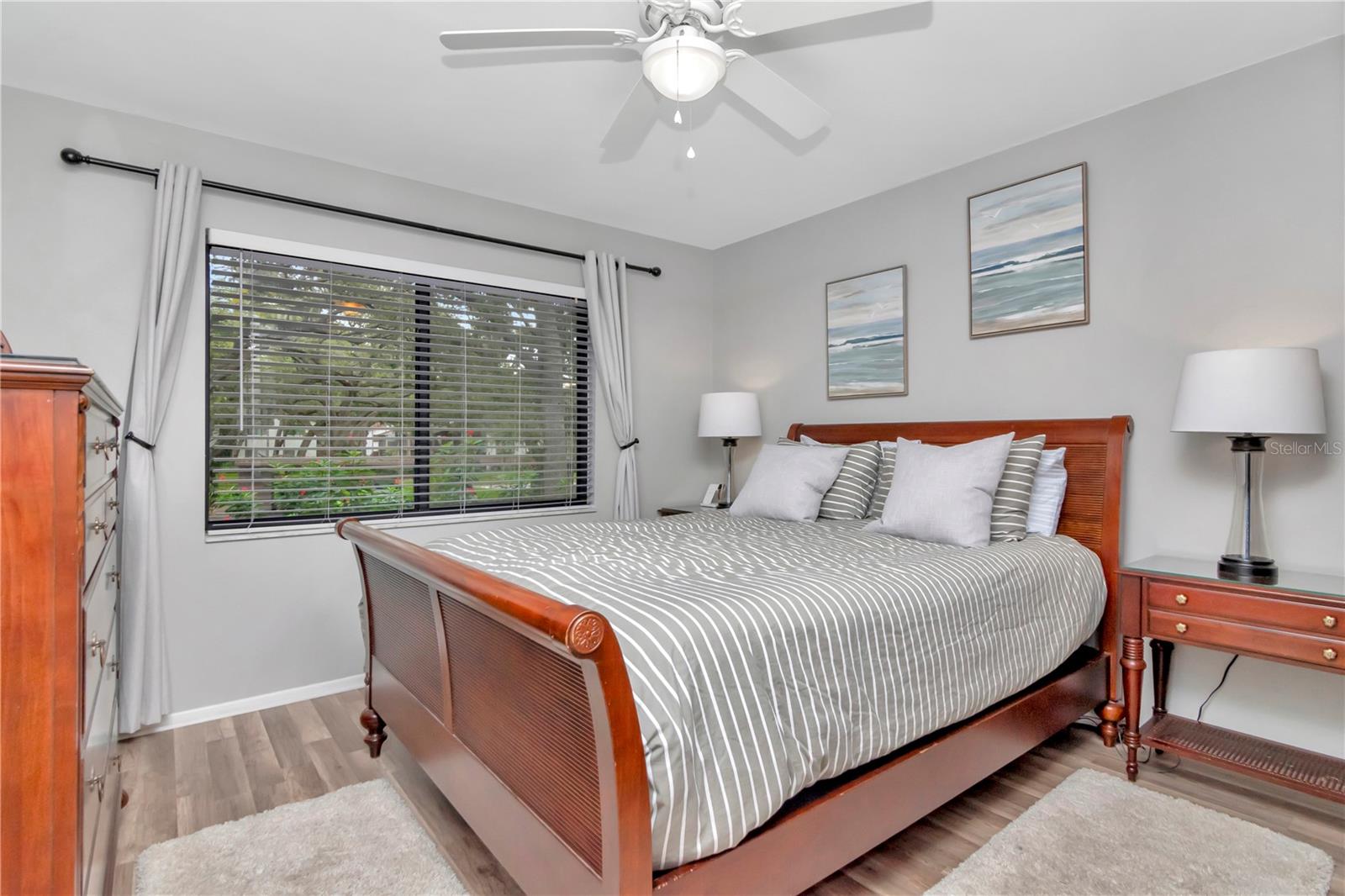 Image 11 of 32 For 2363 Flanders Way C