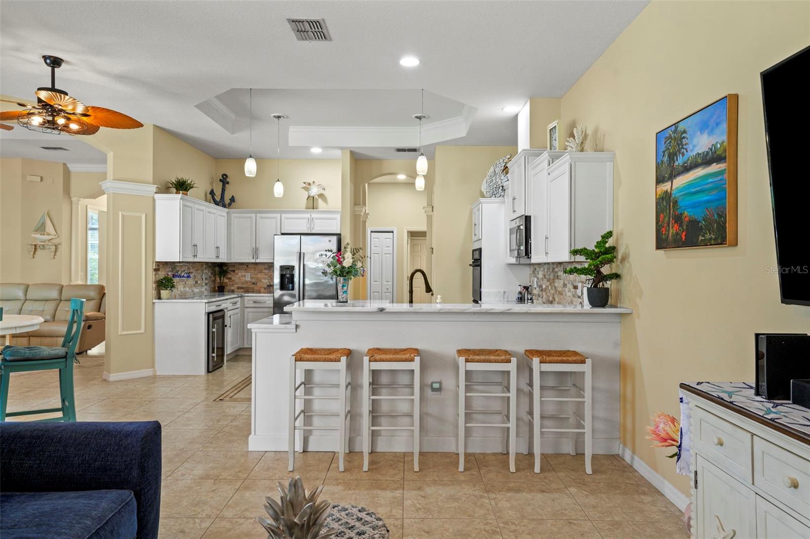 Image 19 of 100 For 12648 Lake Jovita Boulevard