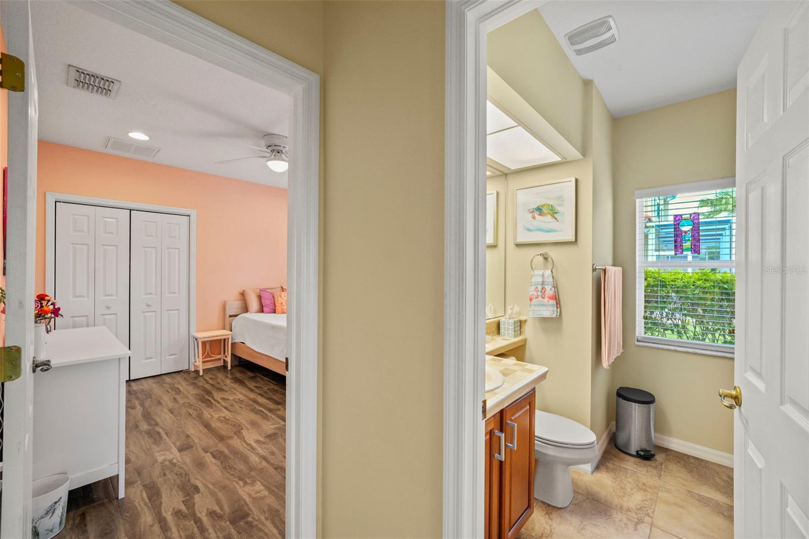 Image 45 of 100 For 12648 Lake Jovita Boulevard