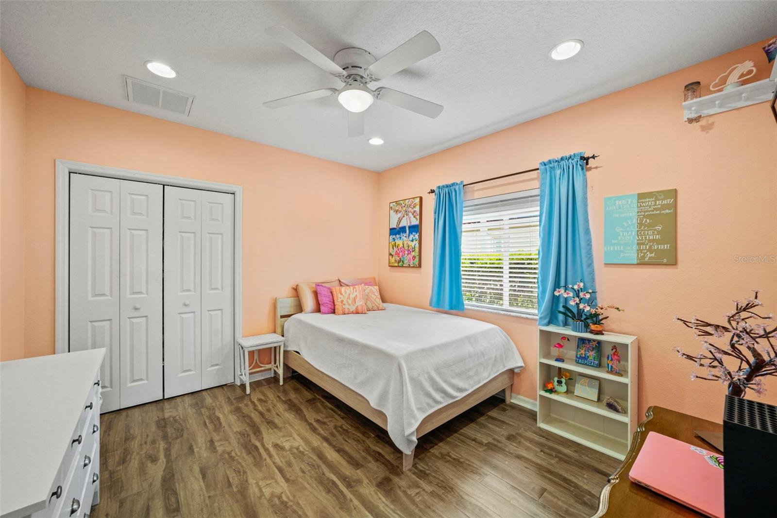 Image 46 of 100 For 12648 Lake Jovita Boulevard