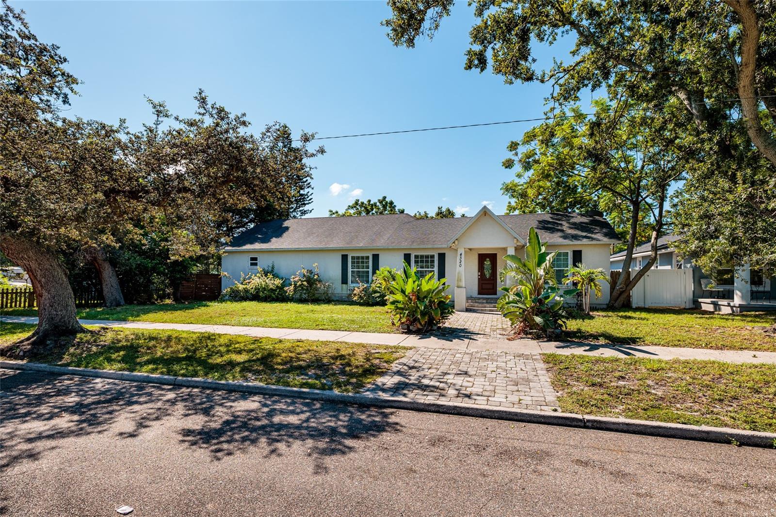 Details for 4320 8th Avenue N, ST PETERSBURG, FL 33713