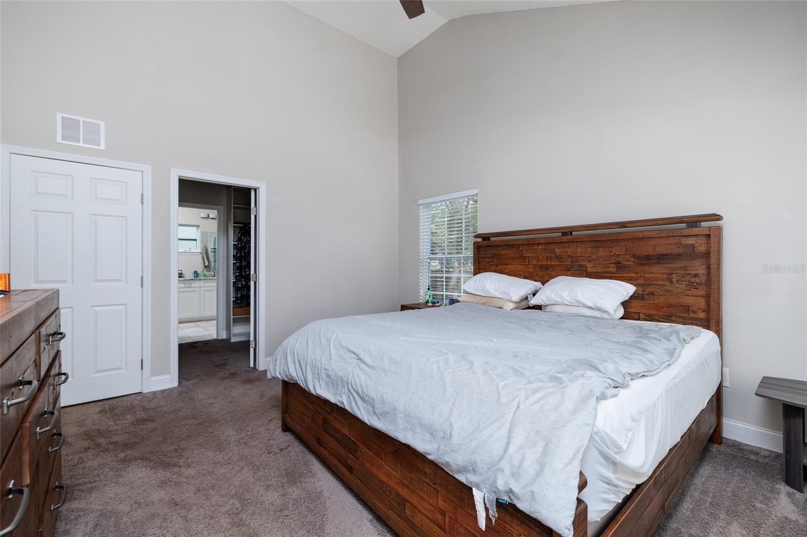 Image 15 of 33 For 4320 8th Avenue N