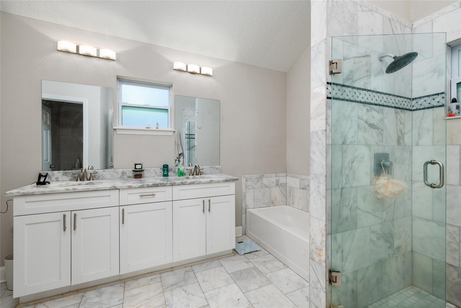 Image 17 of 33 For 4320 8th Avenue N