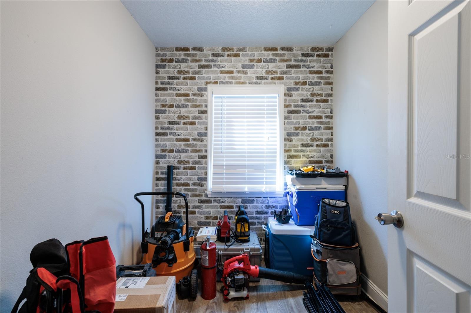 Image 8 of 33 For 4320 8th Avenue N