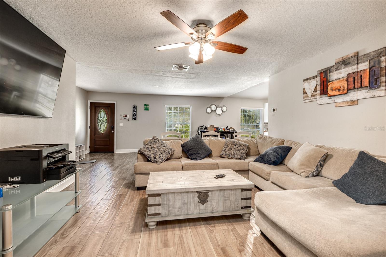 Image 9 of 33 For 4320 8th Avenue N