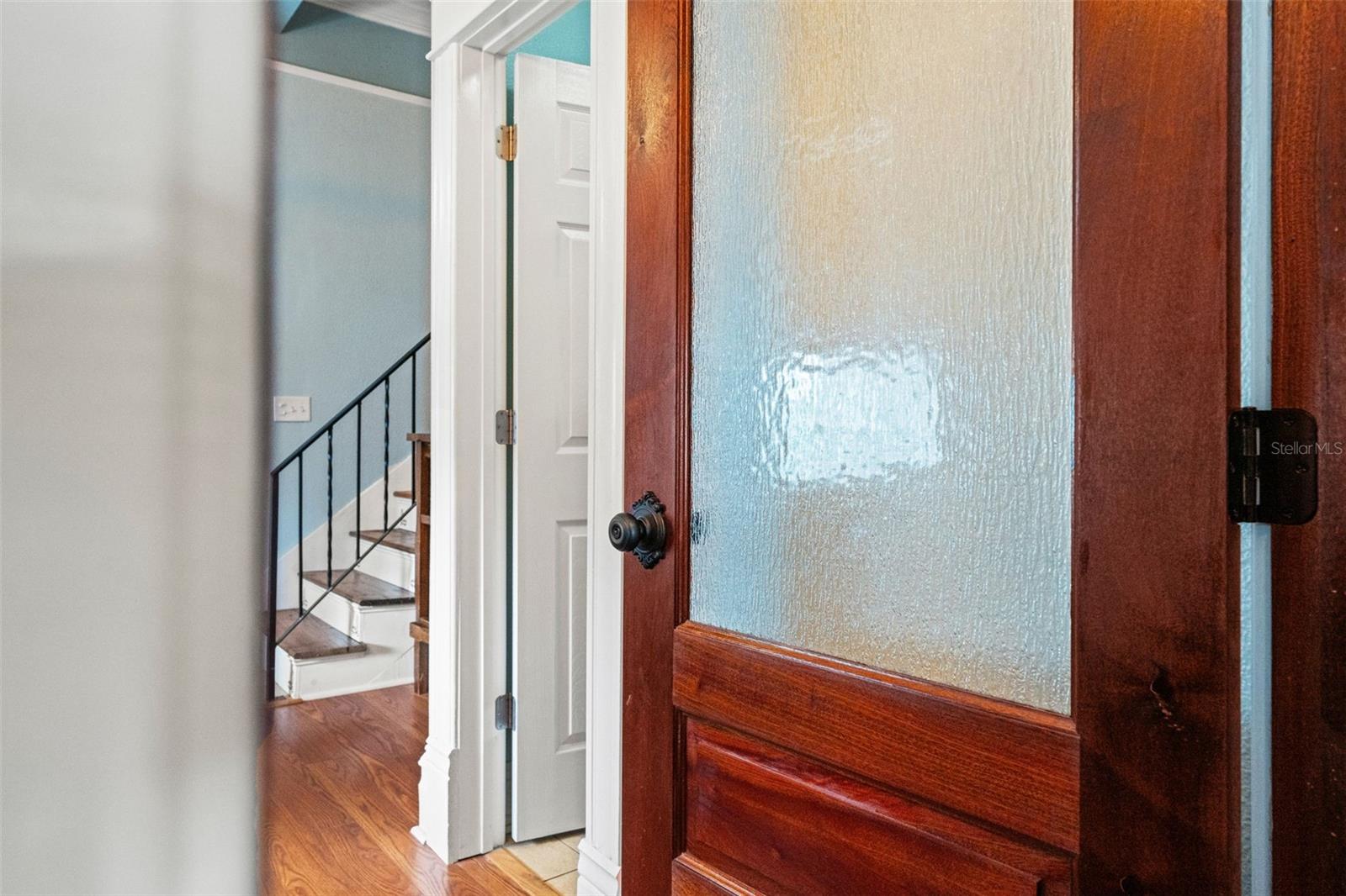 Image 33 of 75 For 1010 Columbus Drive