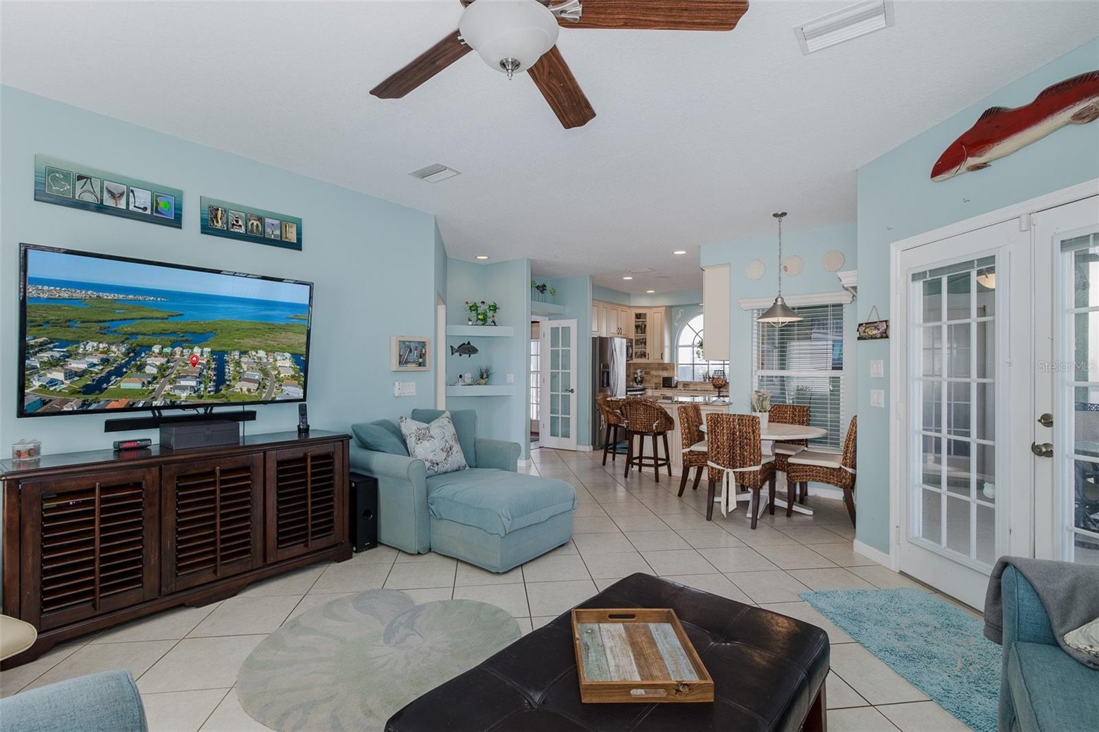 Image 13 of 83 For 4335 Sanddollar Court