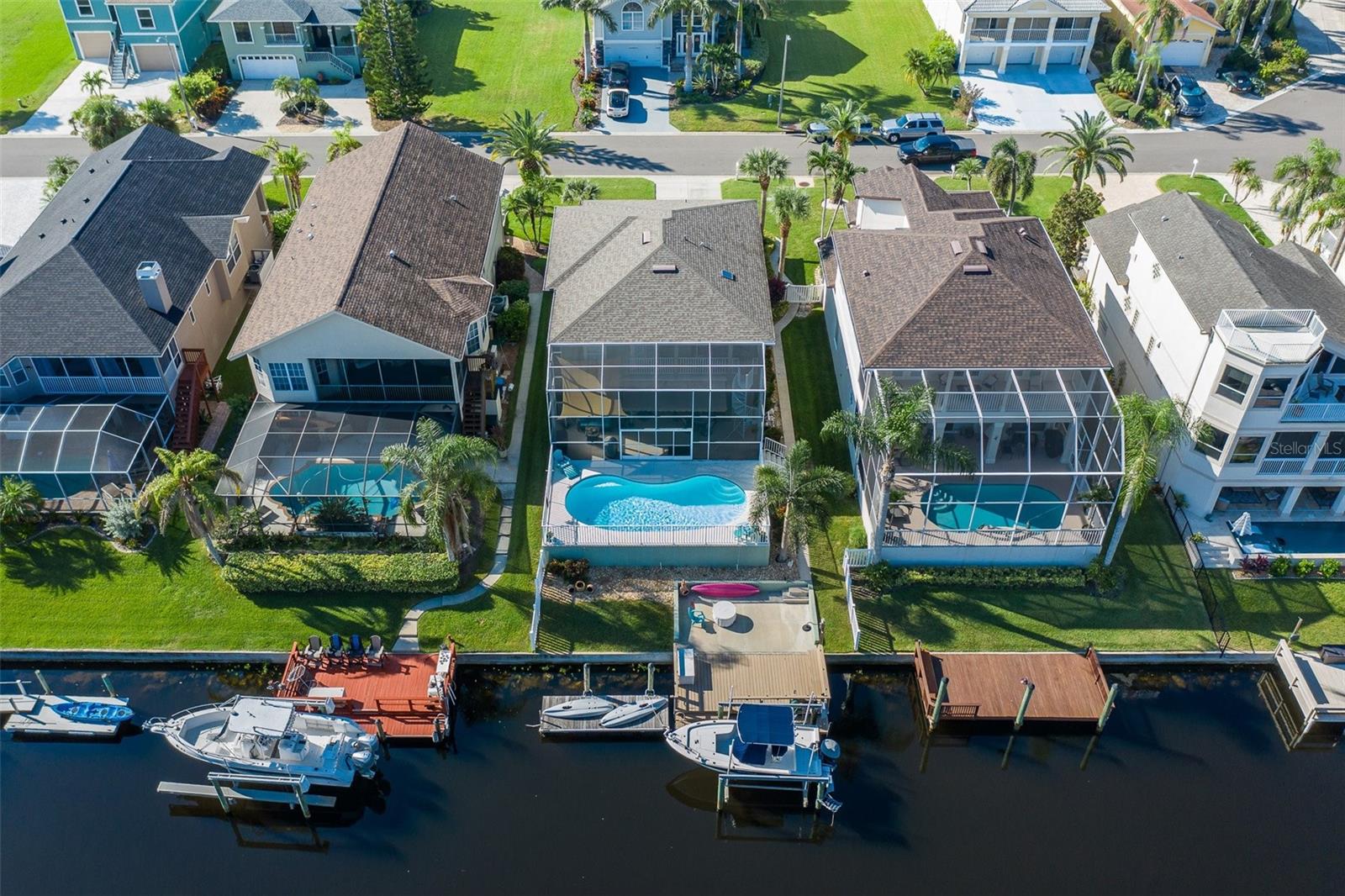 Image 44 of 83 For 4335 Sanddollar Court