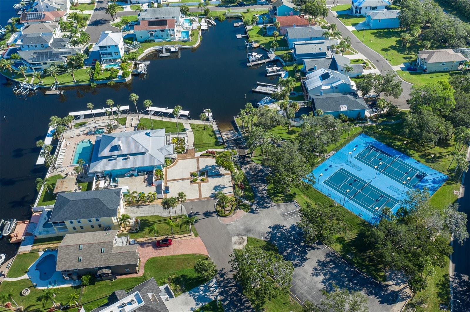 Image 46 of 83 For 4335 Sanddollar Court