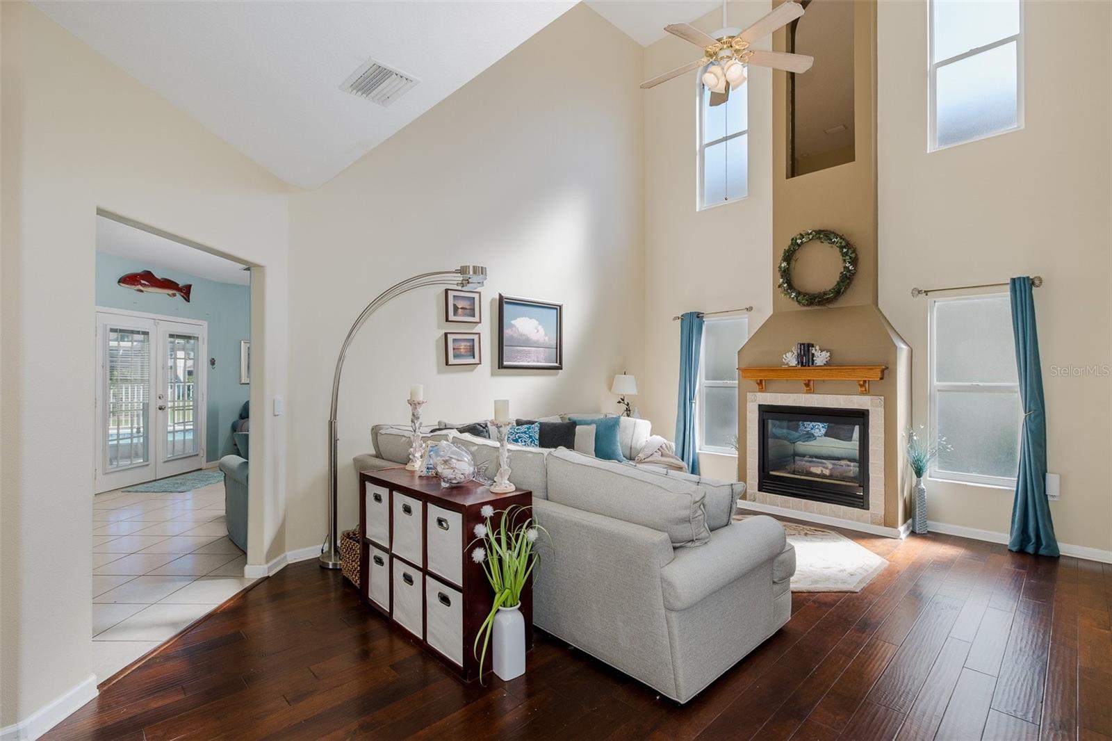 Image 6 of 83 For 4335 Sanddollar Court