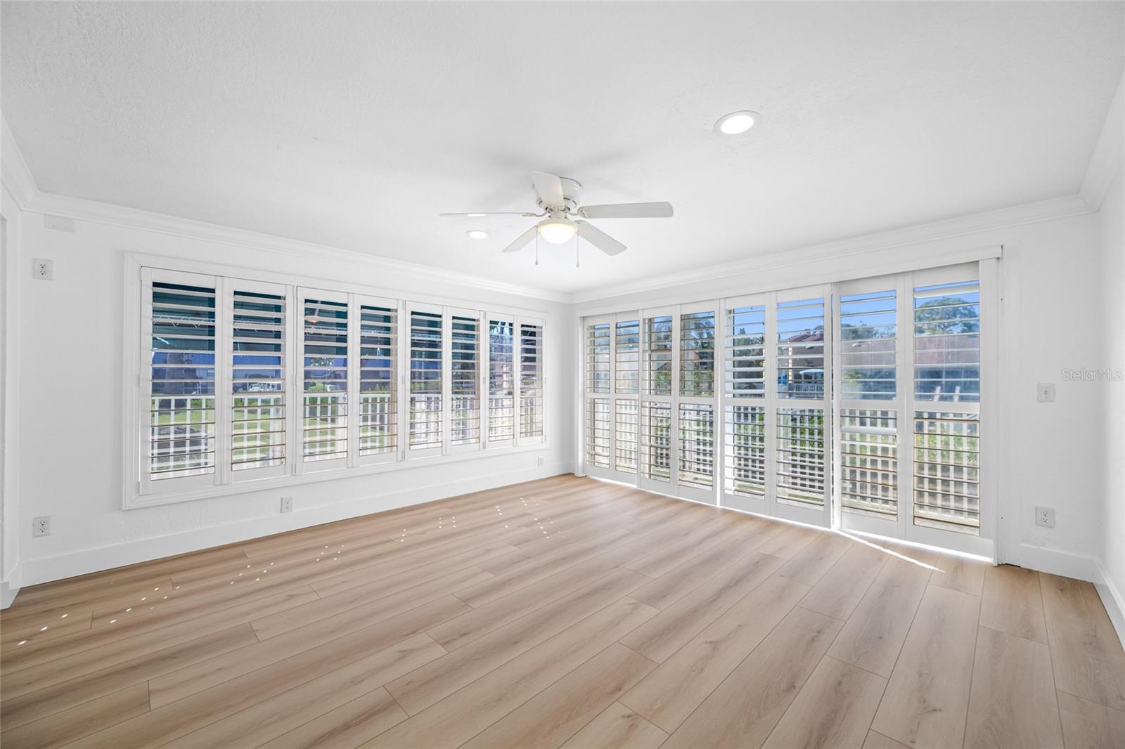 Image 26 of 88 For 9410 Tara Cay Court 15