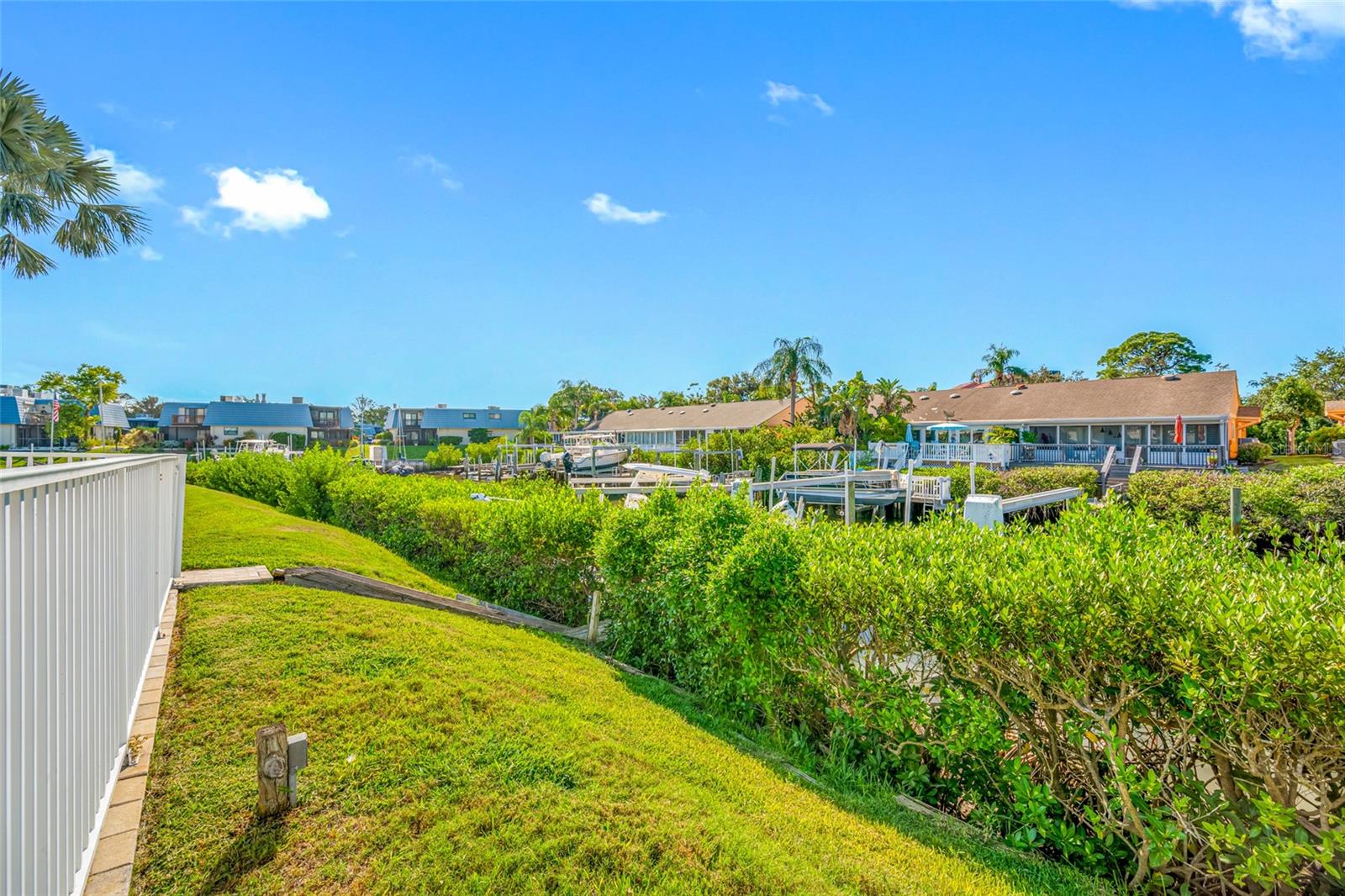 Image 4 of 88 For 9410 Tara Cay Court 15