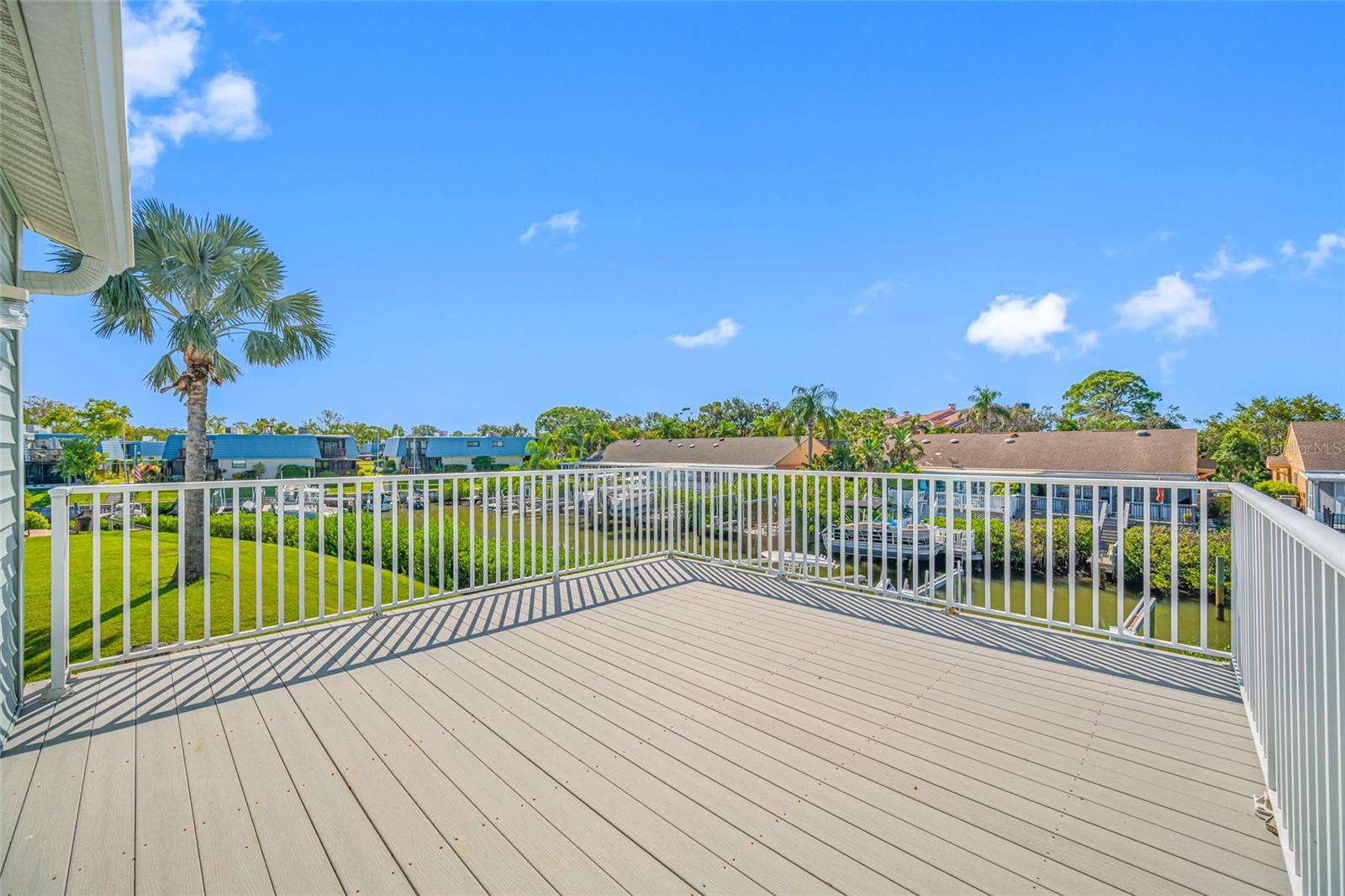 Image 45 of 88 For 9410 Tara Cay Court 15