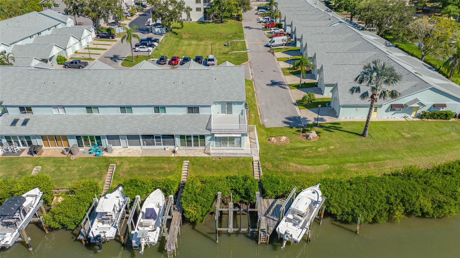 Image 76 of 88 For 9410 Tara Cay Court 15