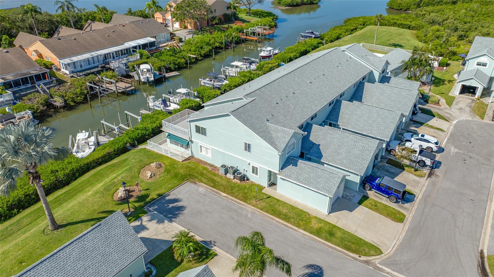 Image 83 of 88 For 9410 Tara Cay Court 15