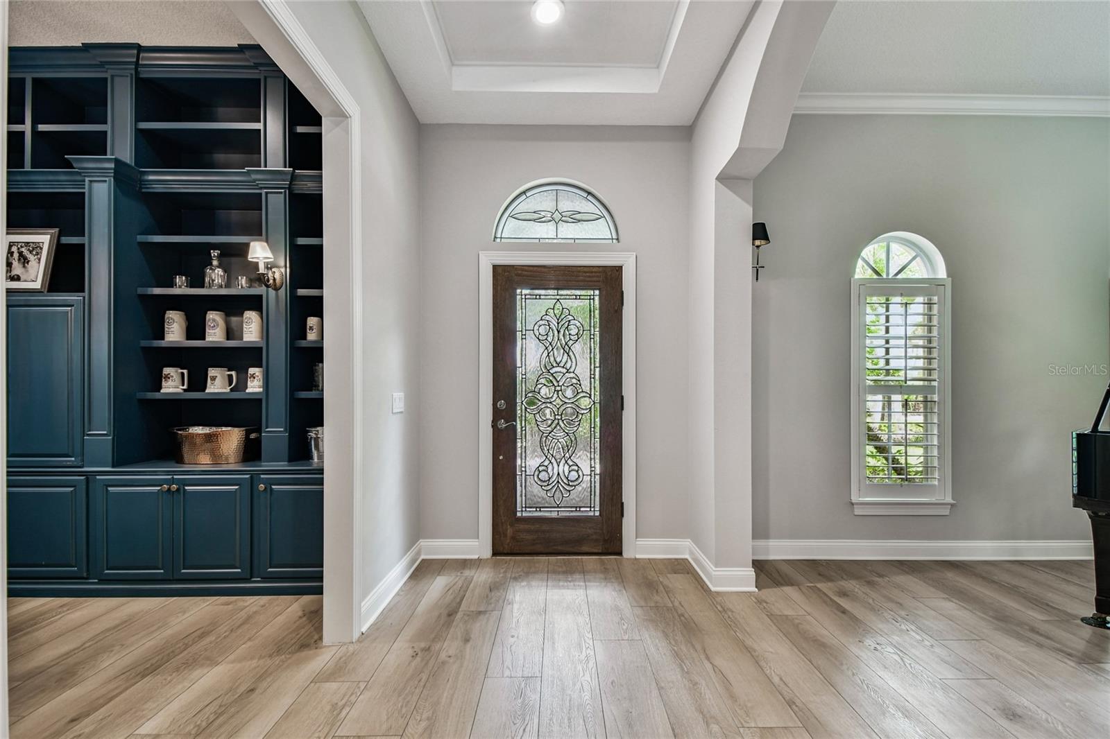Image 10 of 100 For 1925 Floresta View Drive