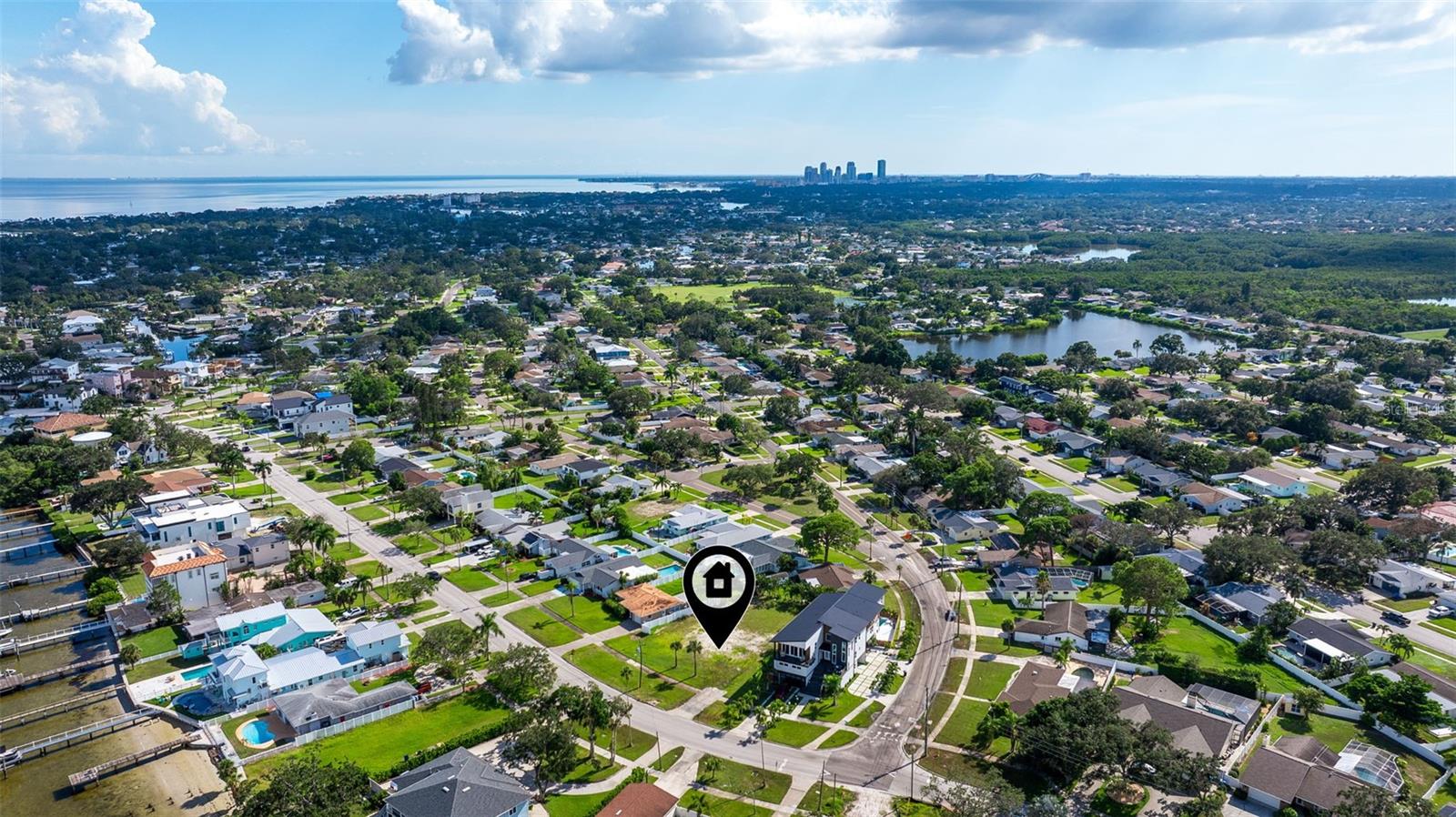 Image 8 of 12 For 6046 Bayou Grande Boulevard Ne