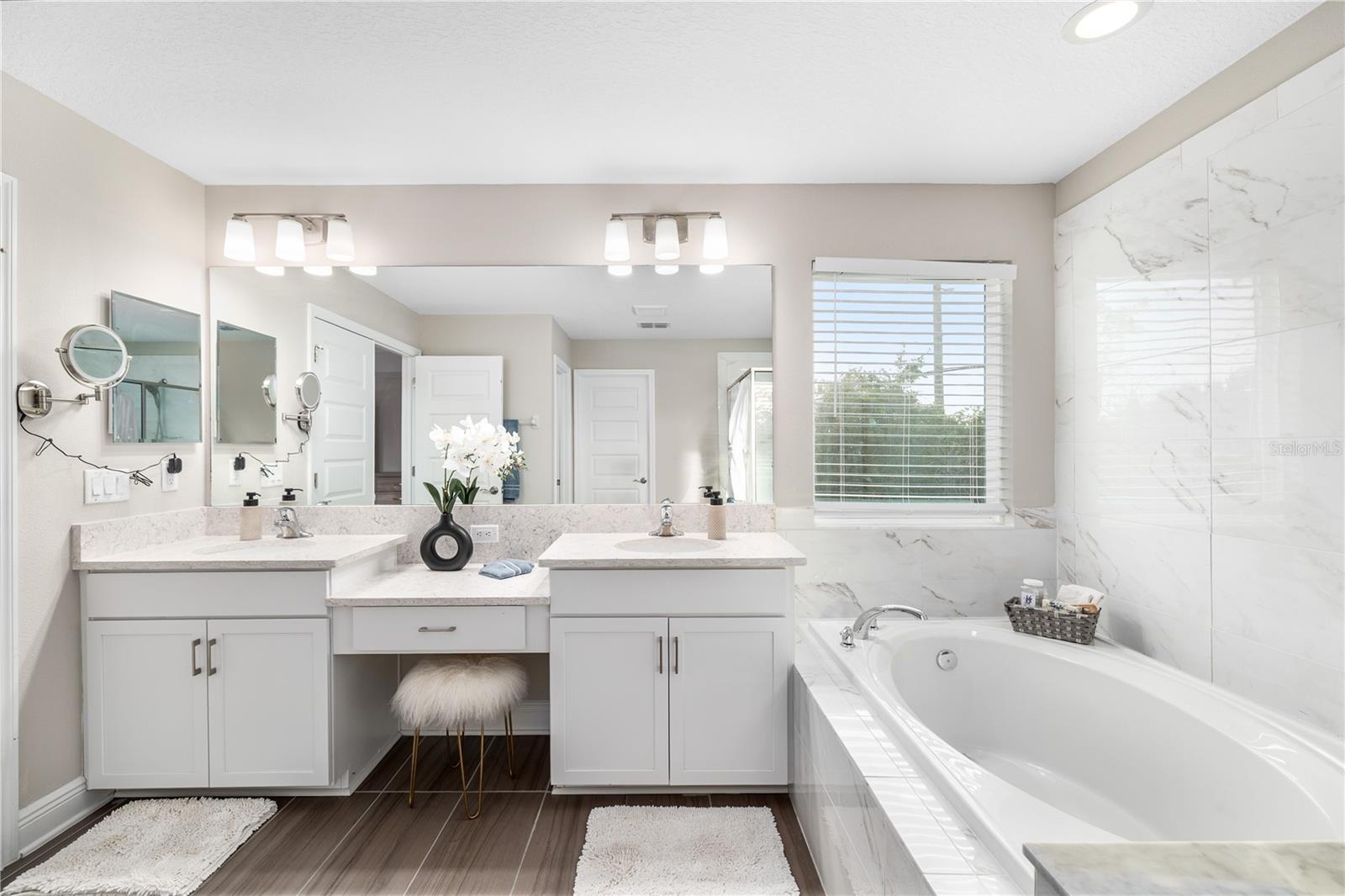 Image 23 of 50 For 22166 Woodmen Hall Drive