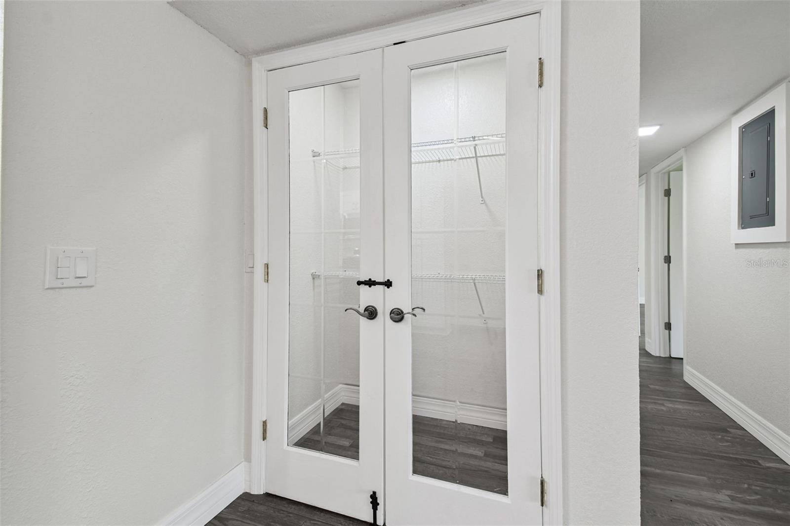 Image 18 of 97 For 4036 Cortez Drive A