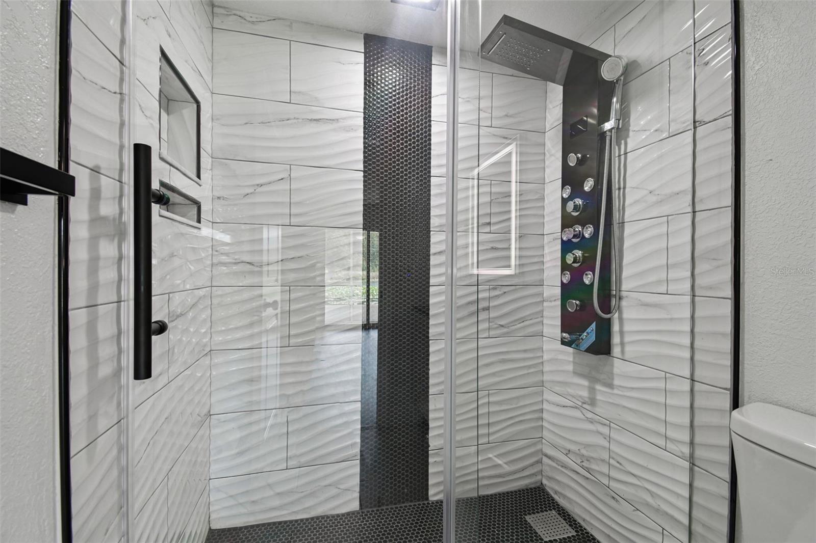 Image 28 of 97 For 4036 Cortez Drive A