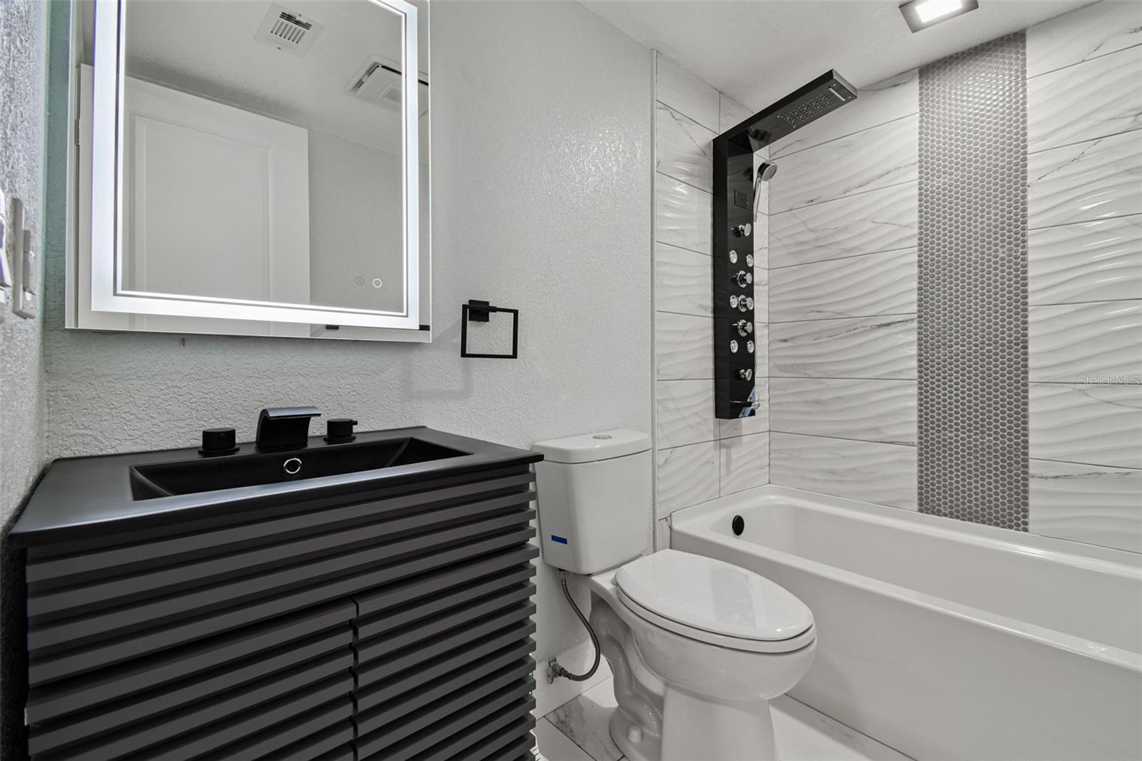 Image 36 of 97 For 4036 Cortez Drive A